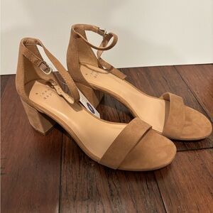 a new day Tan Beige Taupe Ankle Strap Heels, size 8
